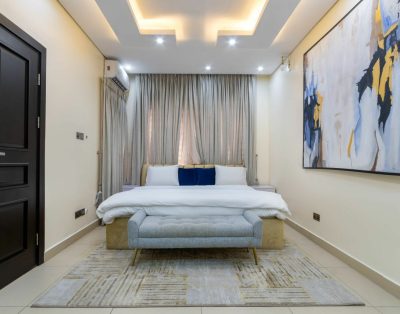 Cozy 1/2 Bedroom Apartment with Gym and Side Water View in Banana Island Road, Ikoyi